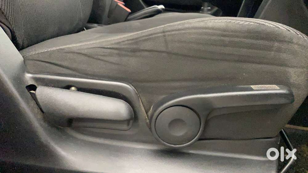 Maruti Suzuki Swift Zxi, 2013, Petrol