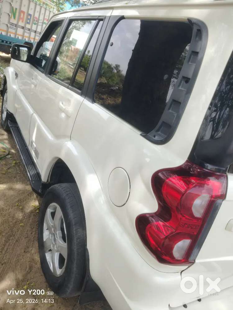 Mahindra Scorpio Classic 2020 Diesel 118000 Km Driven