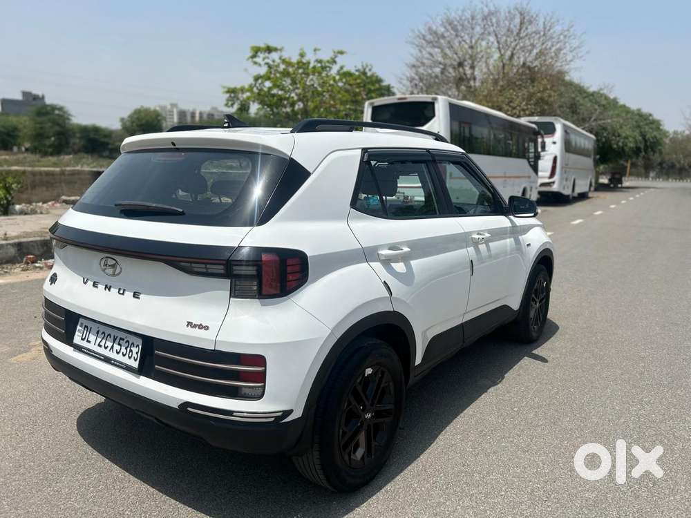 Hyundai Venue 1.0 Sx (o) Turbo Dct, 2024, Petrol