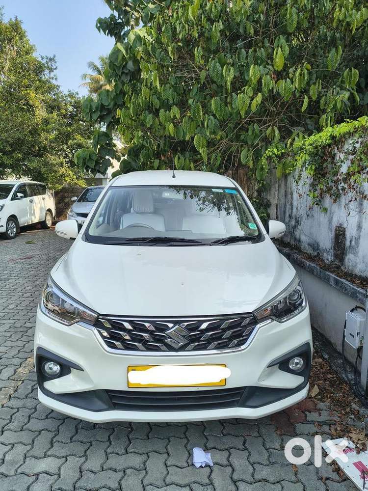 Maruti Suzuki Ertiga 2024 Petrol Well Maintained