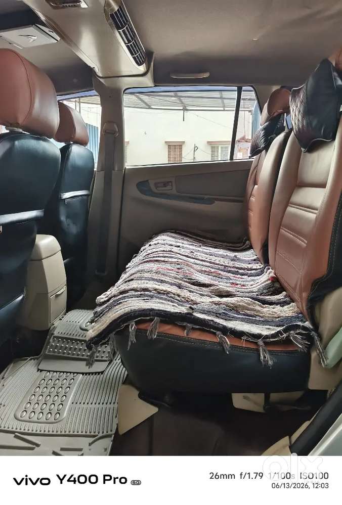 Toyota Innova 2.5 Vx 2005 Diesel 7-seater