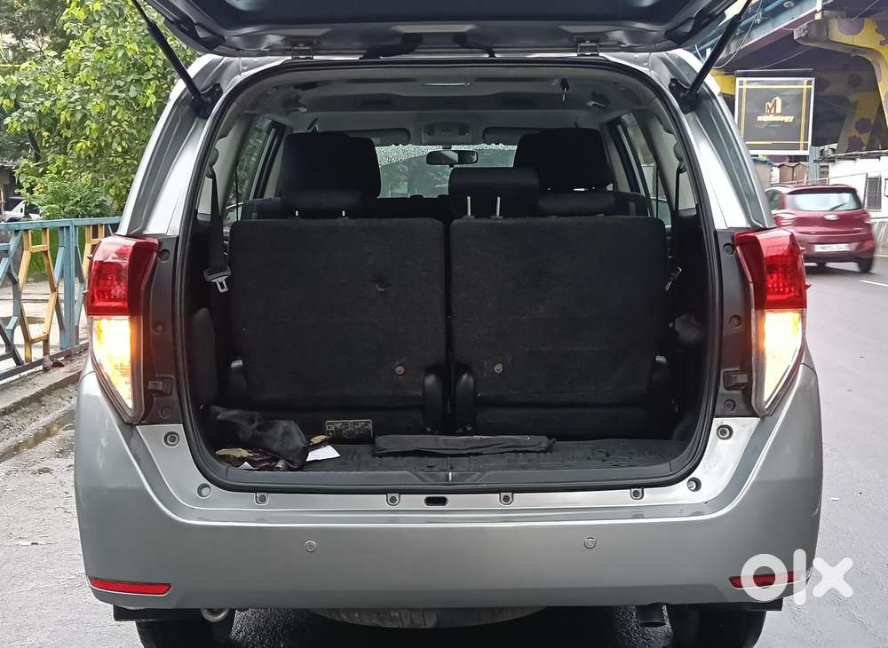 Toyota Innova Crysta G 8 Str, 2016, Diesel