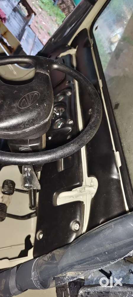 Mahindra Jeep 2010 Diesel 55000 Km Driven.1 Owner .originality