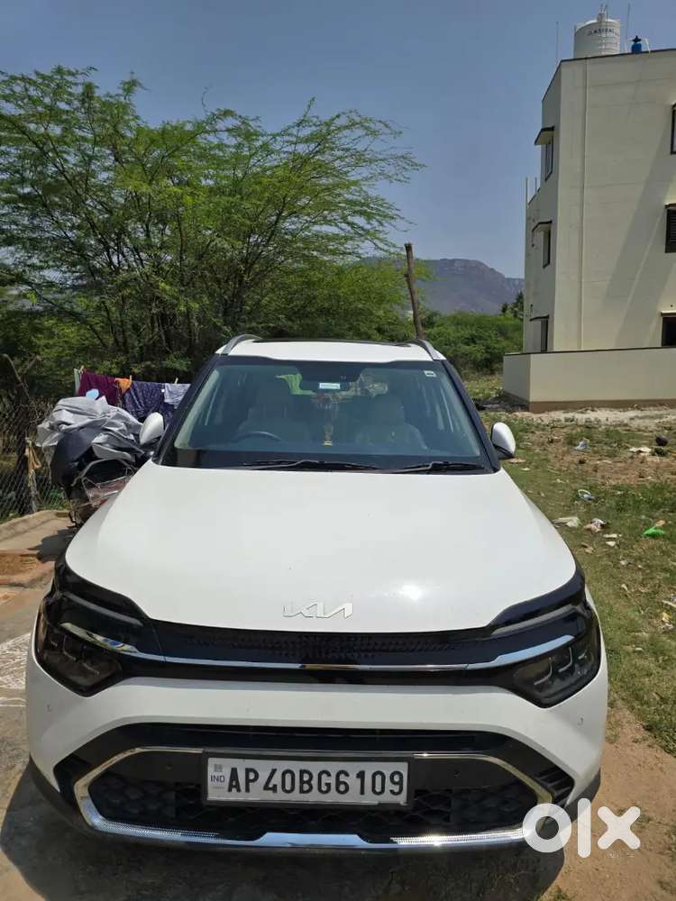 Kia Caren Luxury Plus 7 Seater Imt