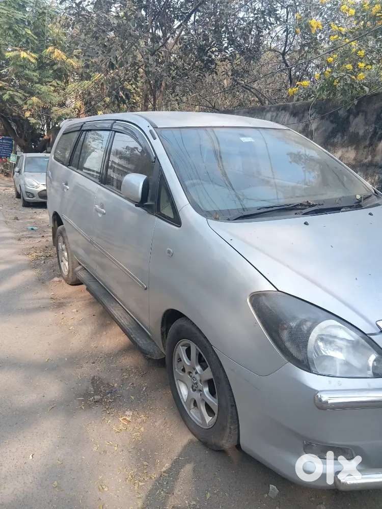Toyota Innova 2006 Diesel Well Maintained Valid 2030