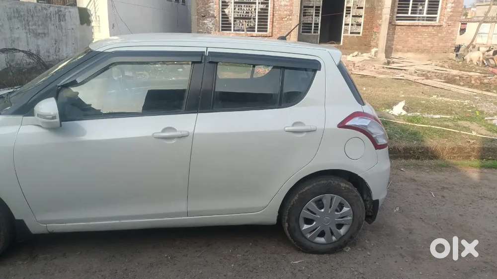 Maruti Suzuki Swift 2013 Diesel 135000 Km Driven