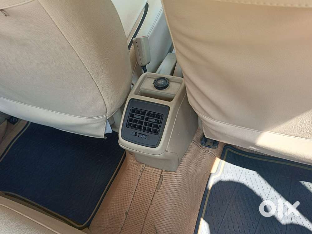 Maruti Suzuki Swift Dzire 1.2 Vxi Bsiv, 2020, Petrol