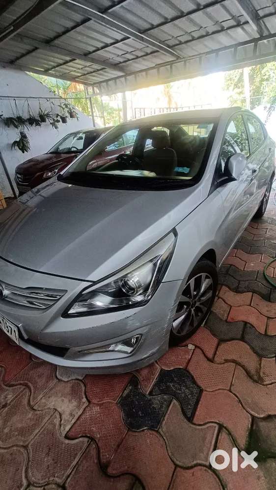 Hyundai Fluidic Verna 2016