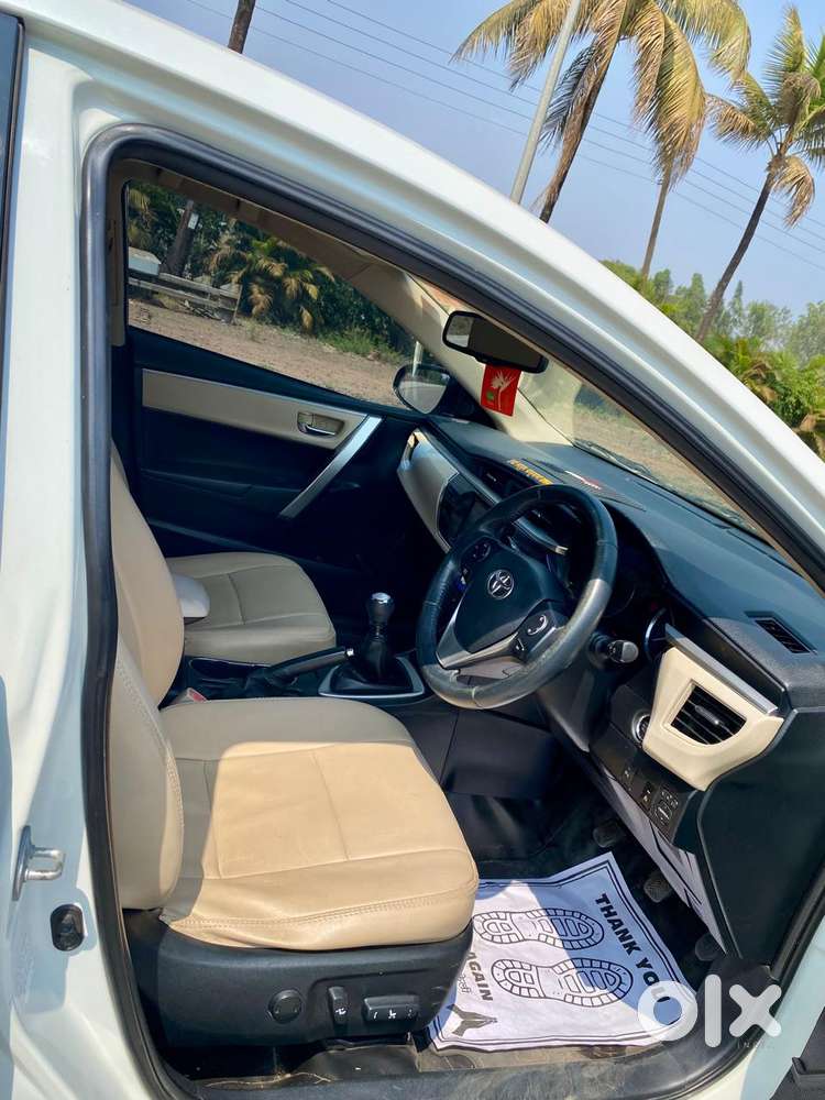 Toyota Corolla Altis 2013-2017 D-4d G, 2015, Diesel