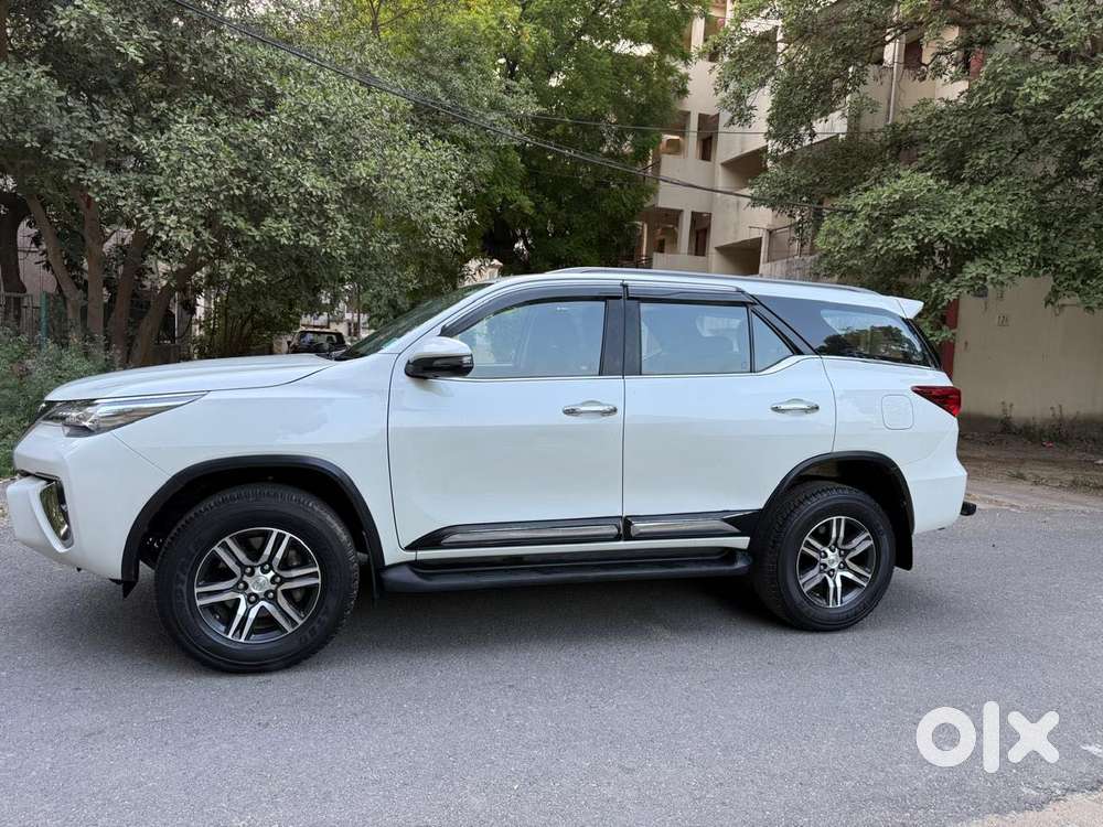 Toyota Fortuner 4x2 At 2.8 Diesel, 2018, Diesel