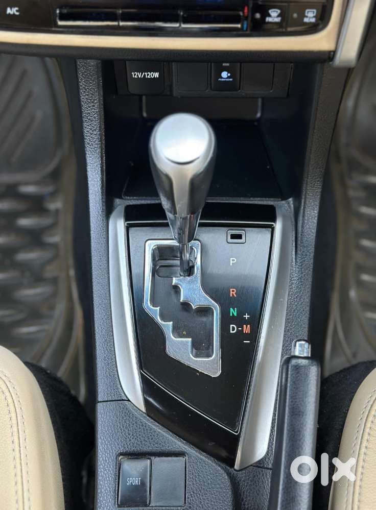 Toyota Corolla Altis 2013-2017 Vl Mt, 2017, Petrol