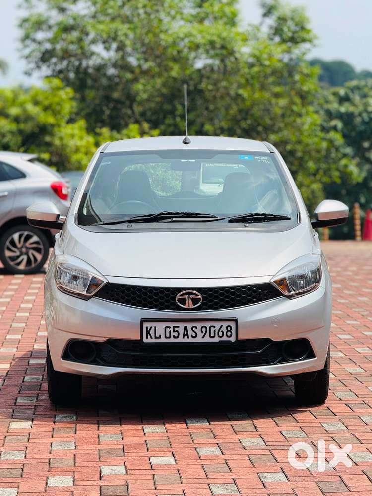 Tata Tiago 1.2 Revotron Xt (o), 2018, Petrol