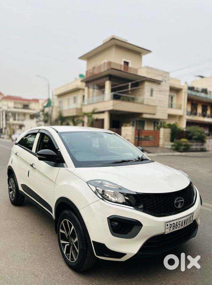 Tata Nexon Amt 1.5 Revotorq Xma, 2019, Petrol