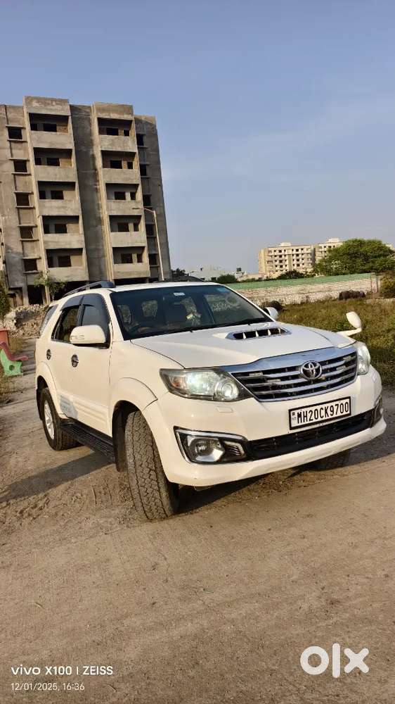 Toyota Fortuner 2012 Diesel Mh20