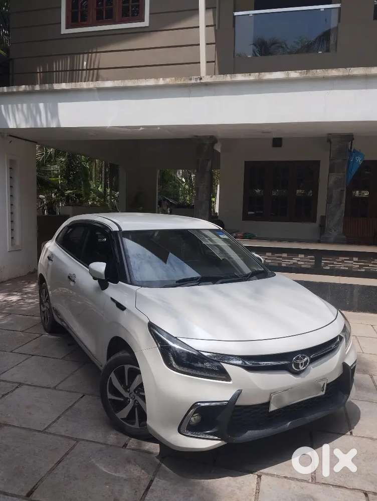 Toyota Glanza 2024 Petrol Well Maintained