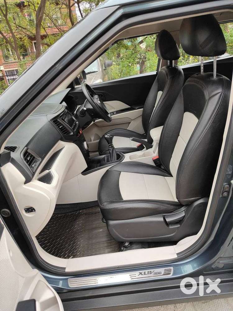 Mahindra Xuv300 W4, 2022, Petrol