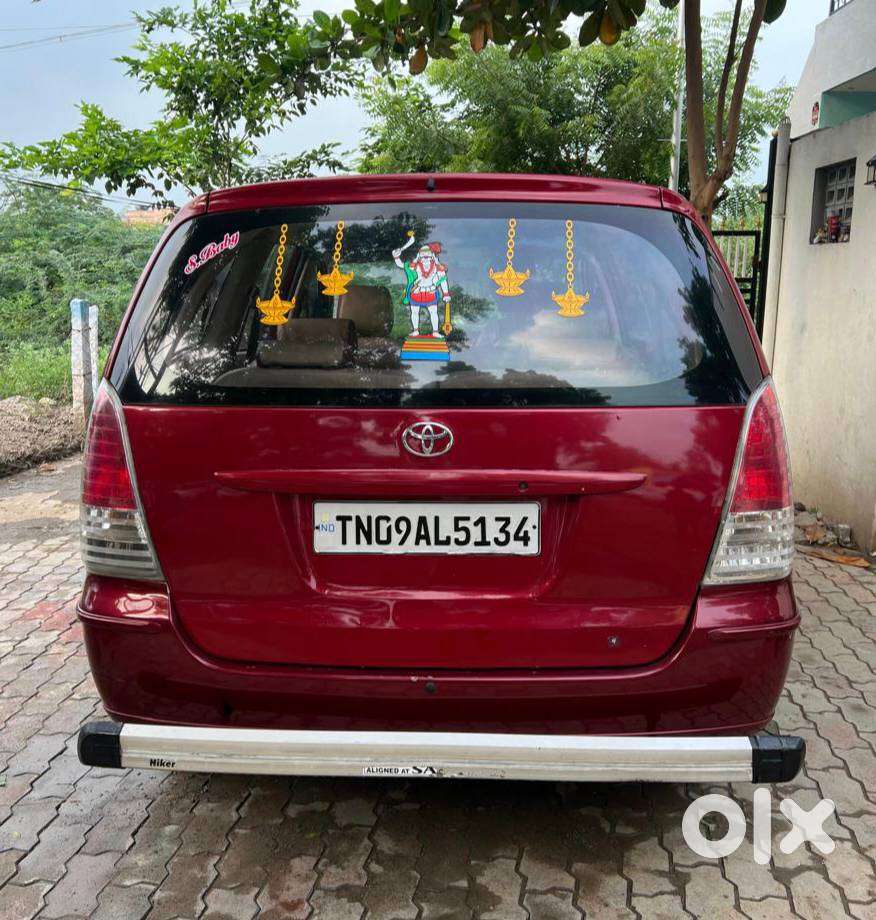 Toyota Innova 2.5 G (diesel) 8 Seater, 2005, Diesel