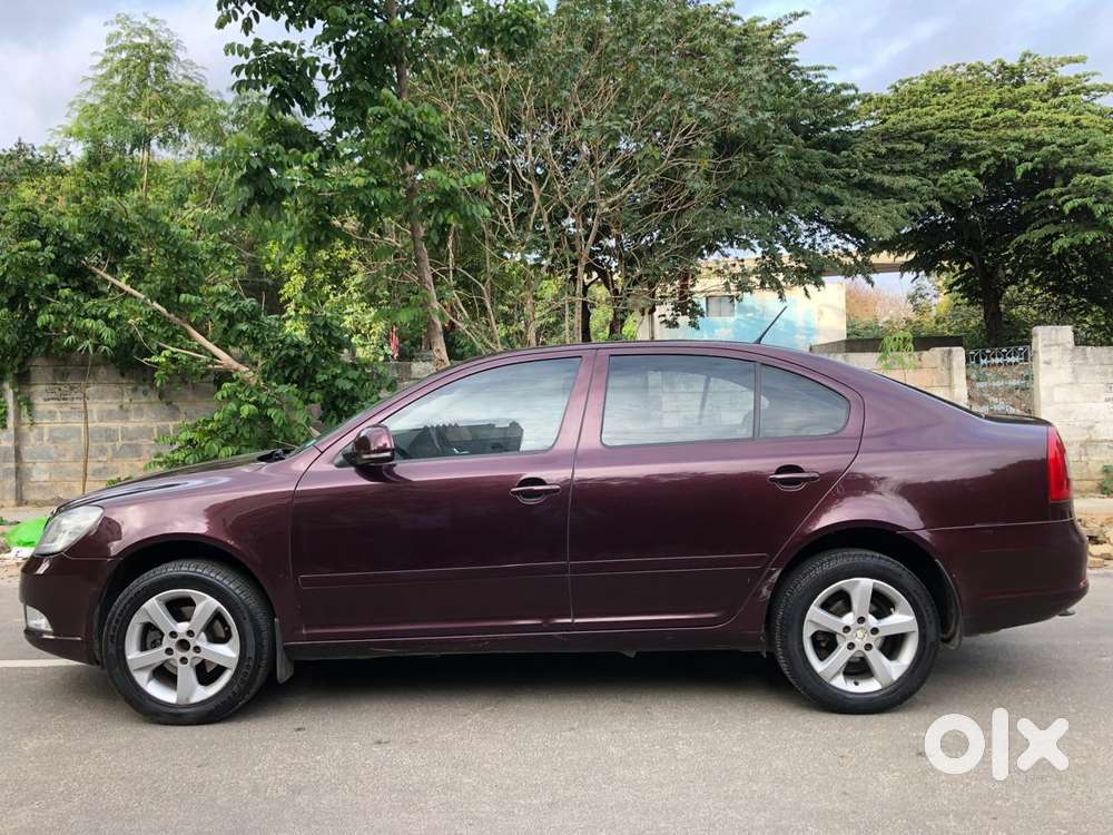 Skoda Laura Elegance 2.0 Tdi Cr Mt, 2013, Diesel