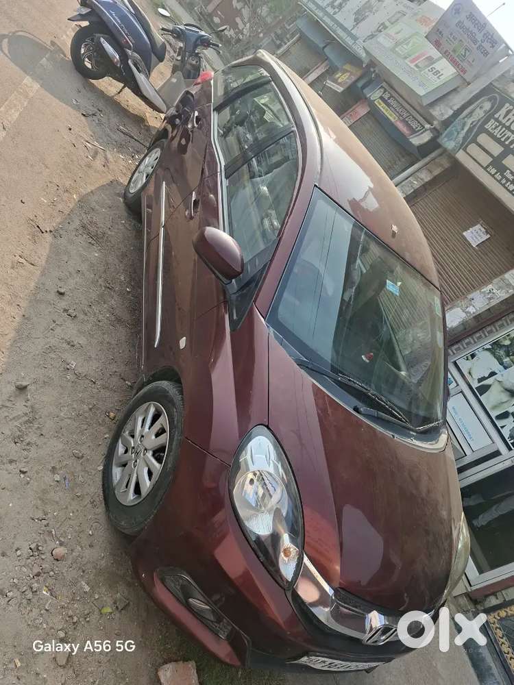 Honda Mobilio 1.5 V 2014