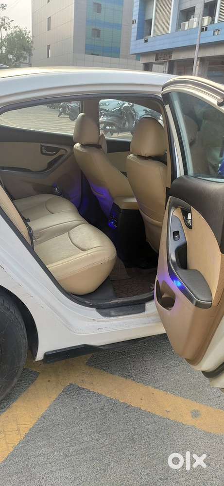 Hyundai Elantra 2013 Diesel 131400 Km Driven