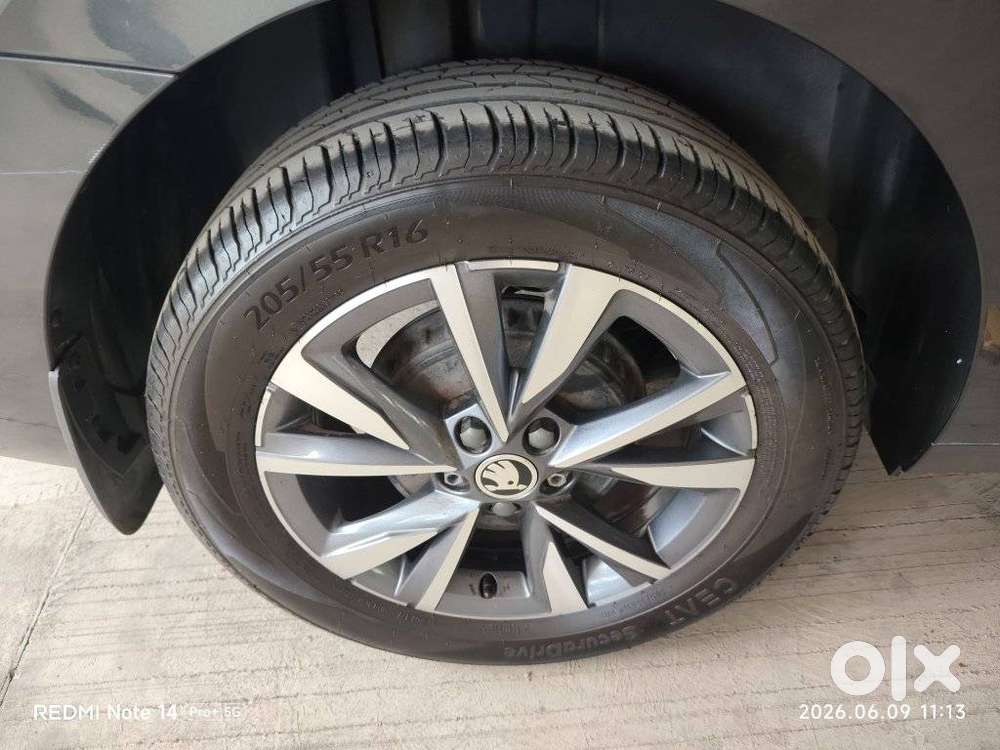 Skoda Slavia 1.5 Tsi Style, 2022, Petrol