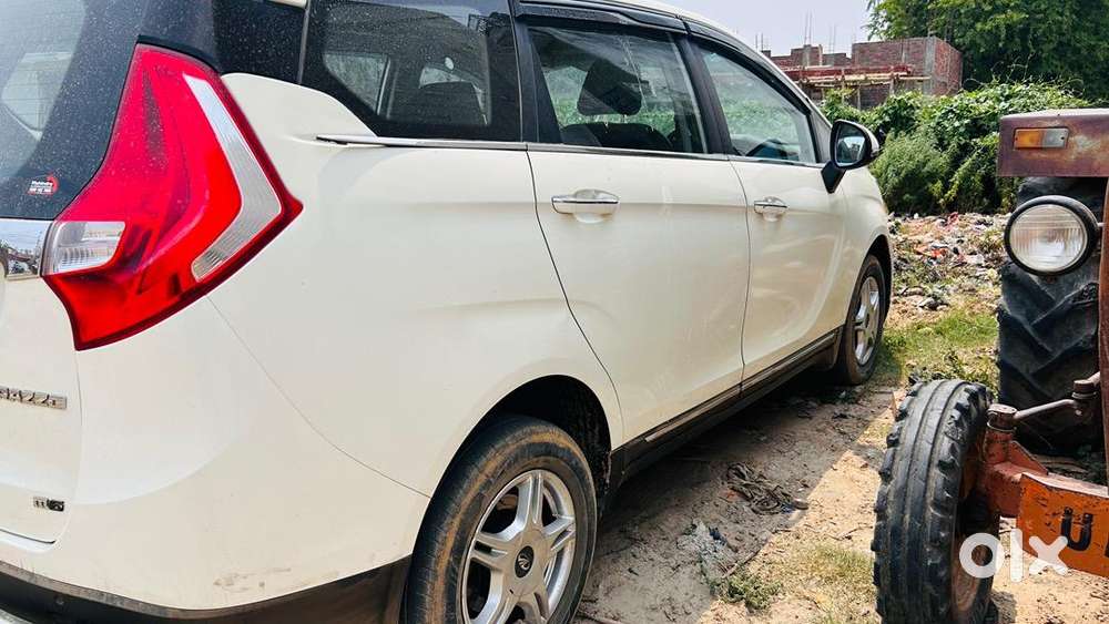 Mahindra Marazzo 2019 Diesel 60000 Km Driven