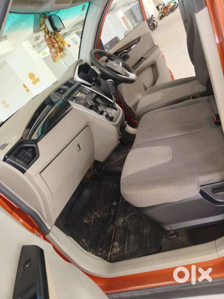Mahindra Kuv 100 Mfalcon G80 K8, 2017, Cng & Hybrids