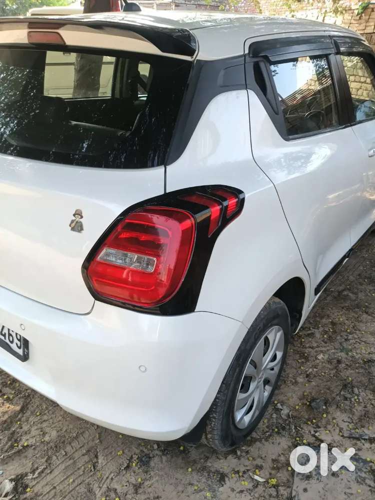 Maruti Suzuki Swift Vxi Petrol 2021