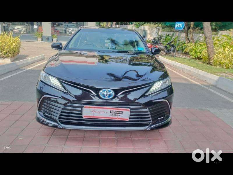 Toyota Camry Hybrid, 2022, Petrol