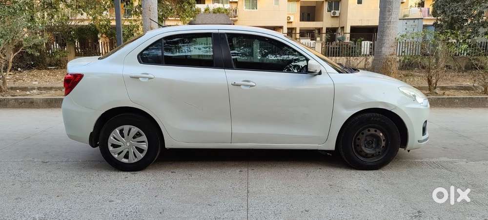 Maruti Suzuki Swift Dzire 1.2 Vxi Bsiv, 2017, Petrol