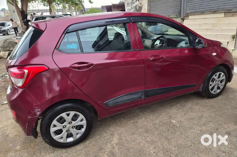 Hyundai Grand I10 Magna Cng, 2015, Cng & Hybrids