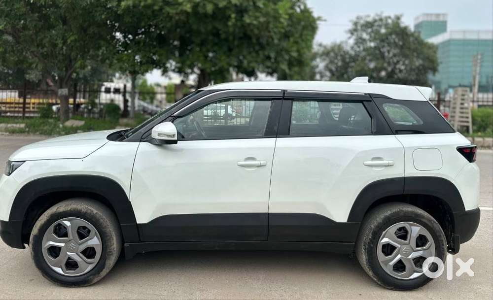 Maruti Suzuki Brezza 1.5 Vxi Smart Hybrid, 2022, Petrol