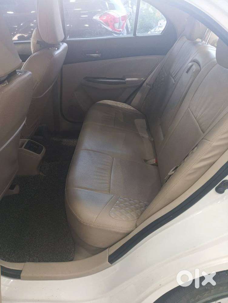 Maruti Suzuki Dzire 1.2 Vxi, 2021, Petrol