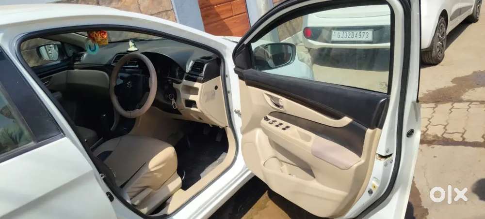 Maruti Suzuki Ciaz 2015 Diesel 122000 Km Driven