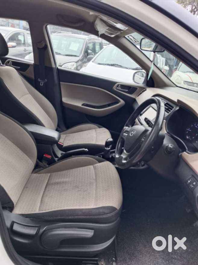 Hyundai I20 Asta (o) 1.2 Mt, 2017, Petrol