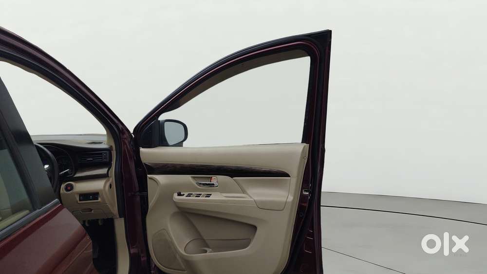 Maruti Suzuki Ertiga 1.4 Zxi At, 2021, Petrol