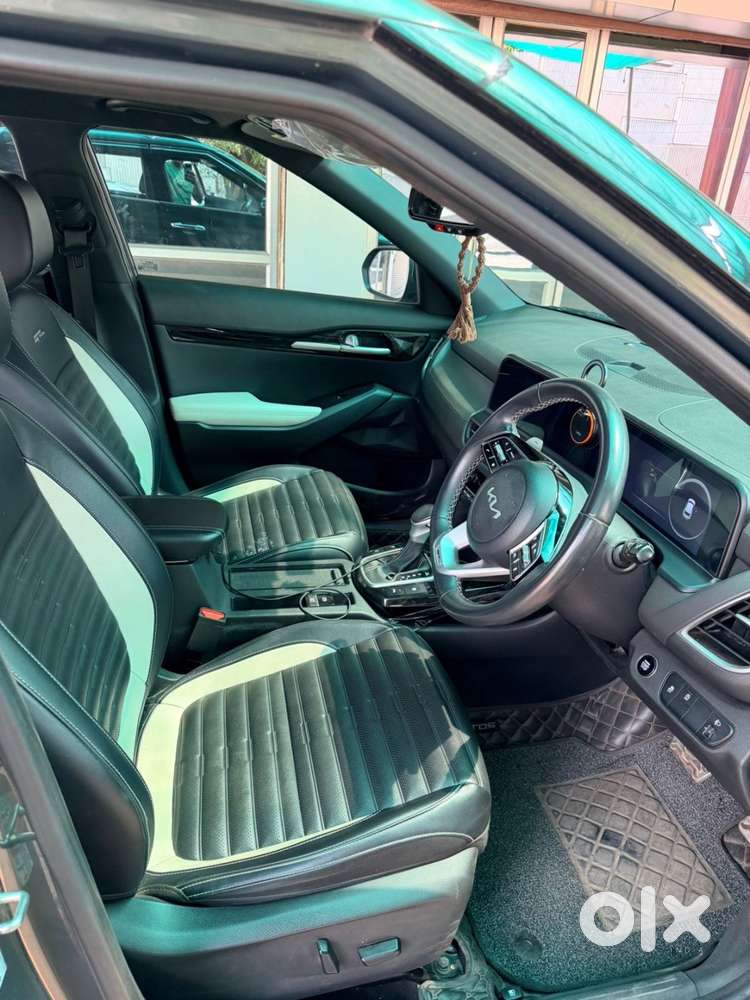 Kia Seltos 2024 Petrol 30000 Km Driven