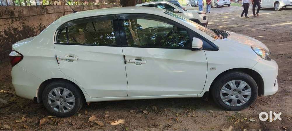 Honda Amaze Vx 2016 Year