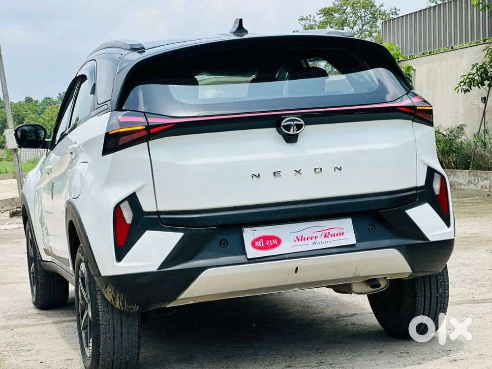 Tata Nexon Fearless Pr Plus 1.2 Revotron Petrol 7 Dca Dt, 2023, Petr..