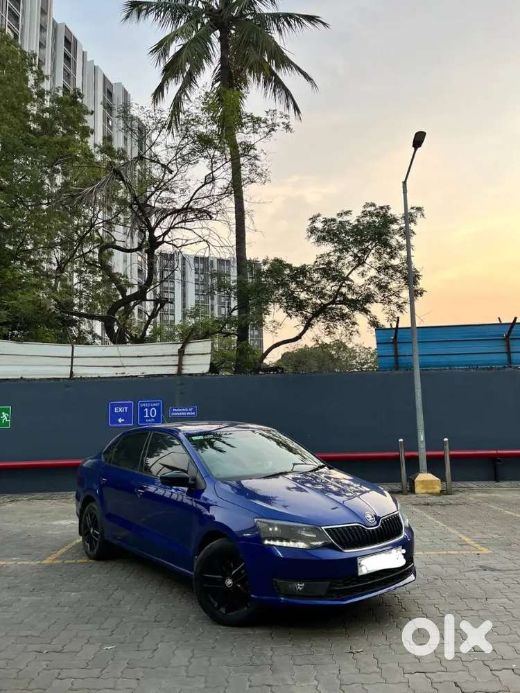 Skoda Rapid Petrol 1.6