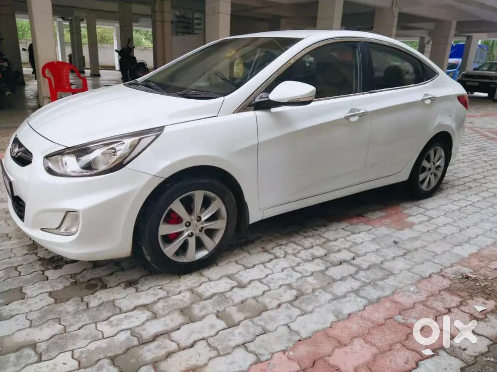 Hyundai Verna 2013 Petrol 108000 Km Driven