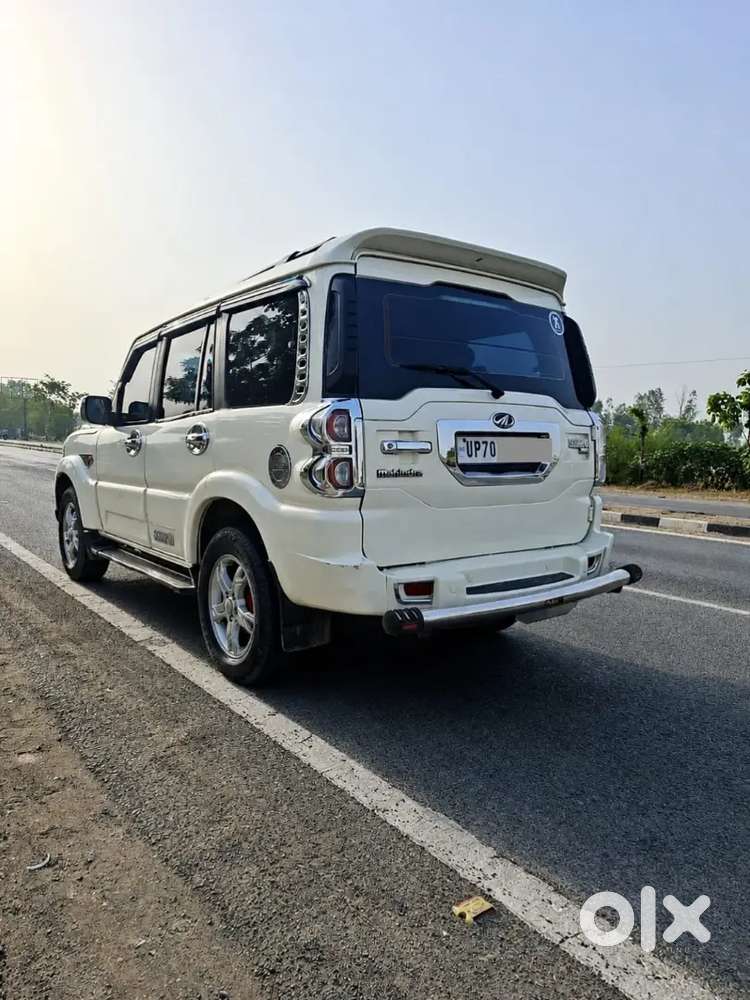 Mahindra Scorpio S10  Diesel 2017 Model.