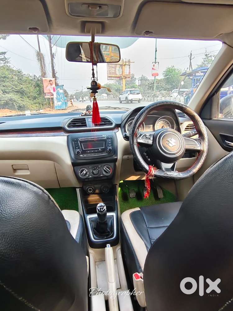 Maruti Suzuki Swift Dzire Vxi Optional, 2017, Petrol