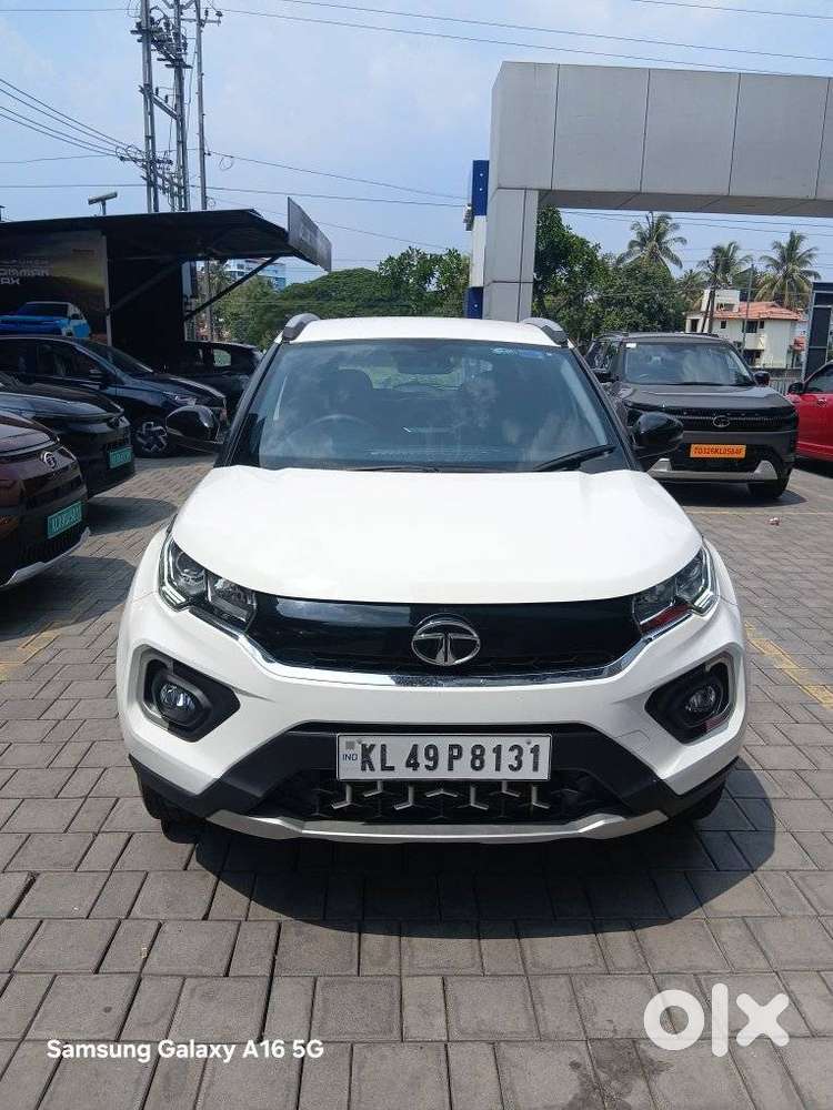 Tata Nexon 1.2 Revotron Xza Plus, 2024, Petrol