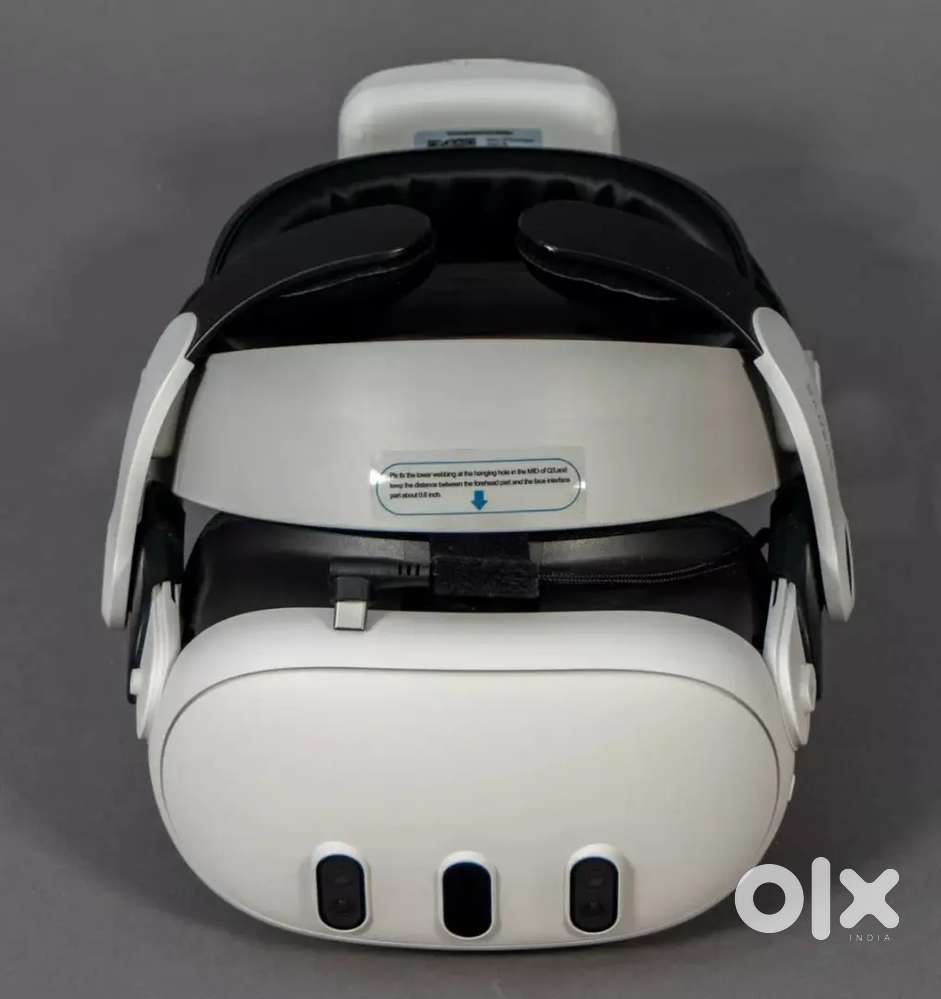 Meta Quest 3 128GB VR Headset + Bobovr M3 Pro + 16ft USB 3.0 cable