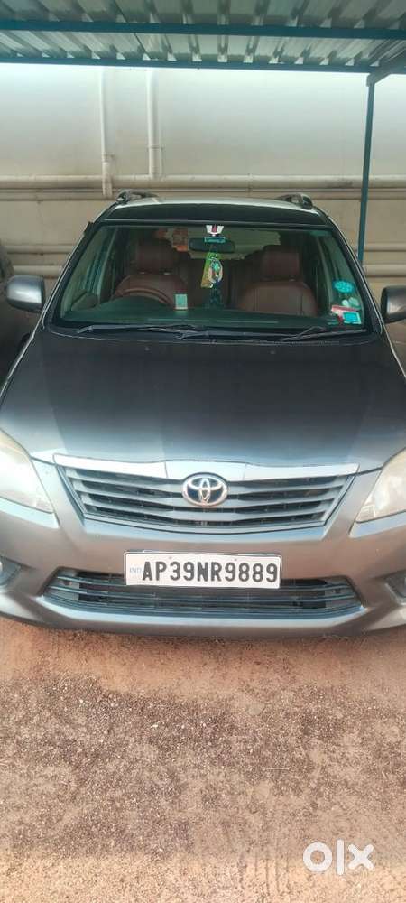 Toyota Innova Diesel 2013
