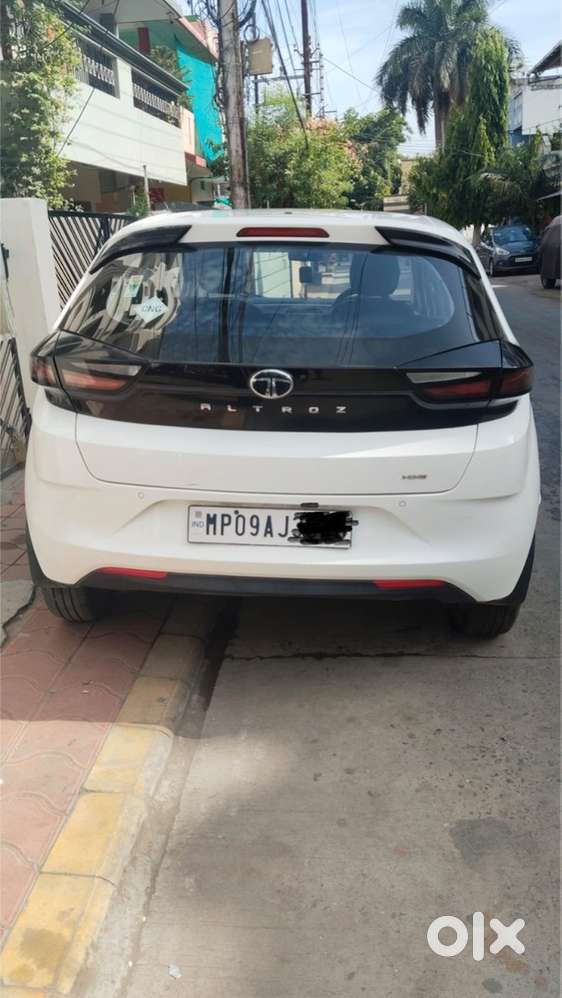 Tata Car Hybrid 2025