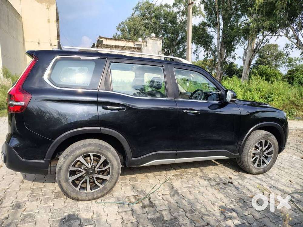 Mahindra Scorpio N Z4 Petrol At 7 Str, 2022, Petrol