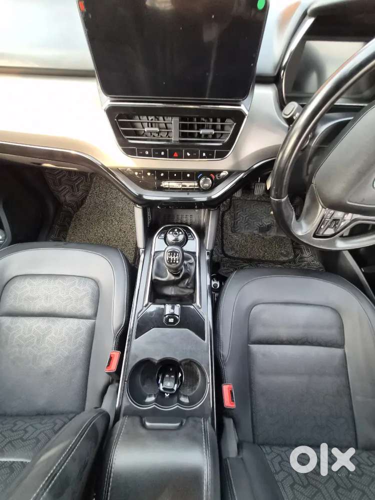 Tata Harrier 2023 Diesel Well Maintained