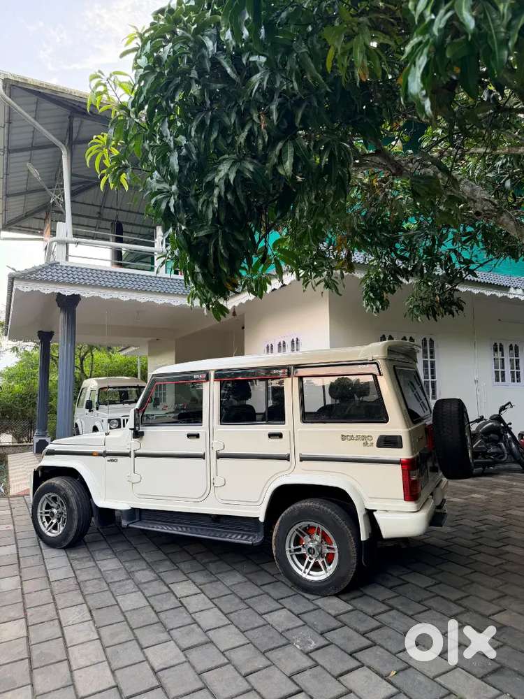Mahindra Bolero Neo 2016